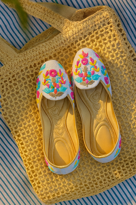 Sunset Bloom White Jutti Loafers – Multicolor Floral Embroidery | Casual & Vacation Footwear