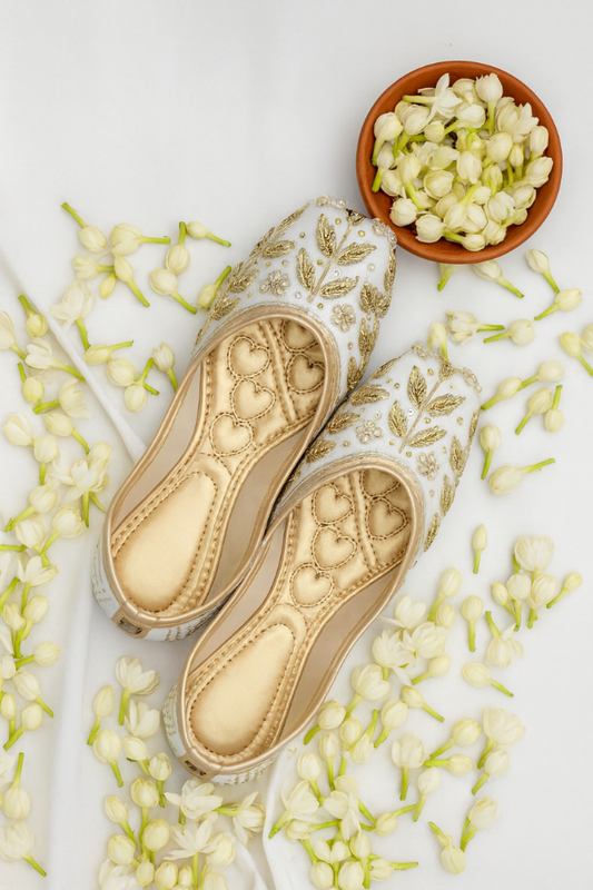 Ivory White Wedding Jutti for Women – Golden Zari & Sequin Embroidery | Bridal Ethnic Footwear